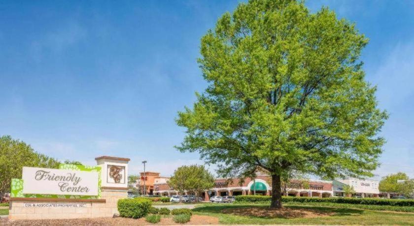 Clarion Pointe - Greensboro Coliseum Area Exterior photo